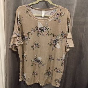 Size 2X bull skull boutique top